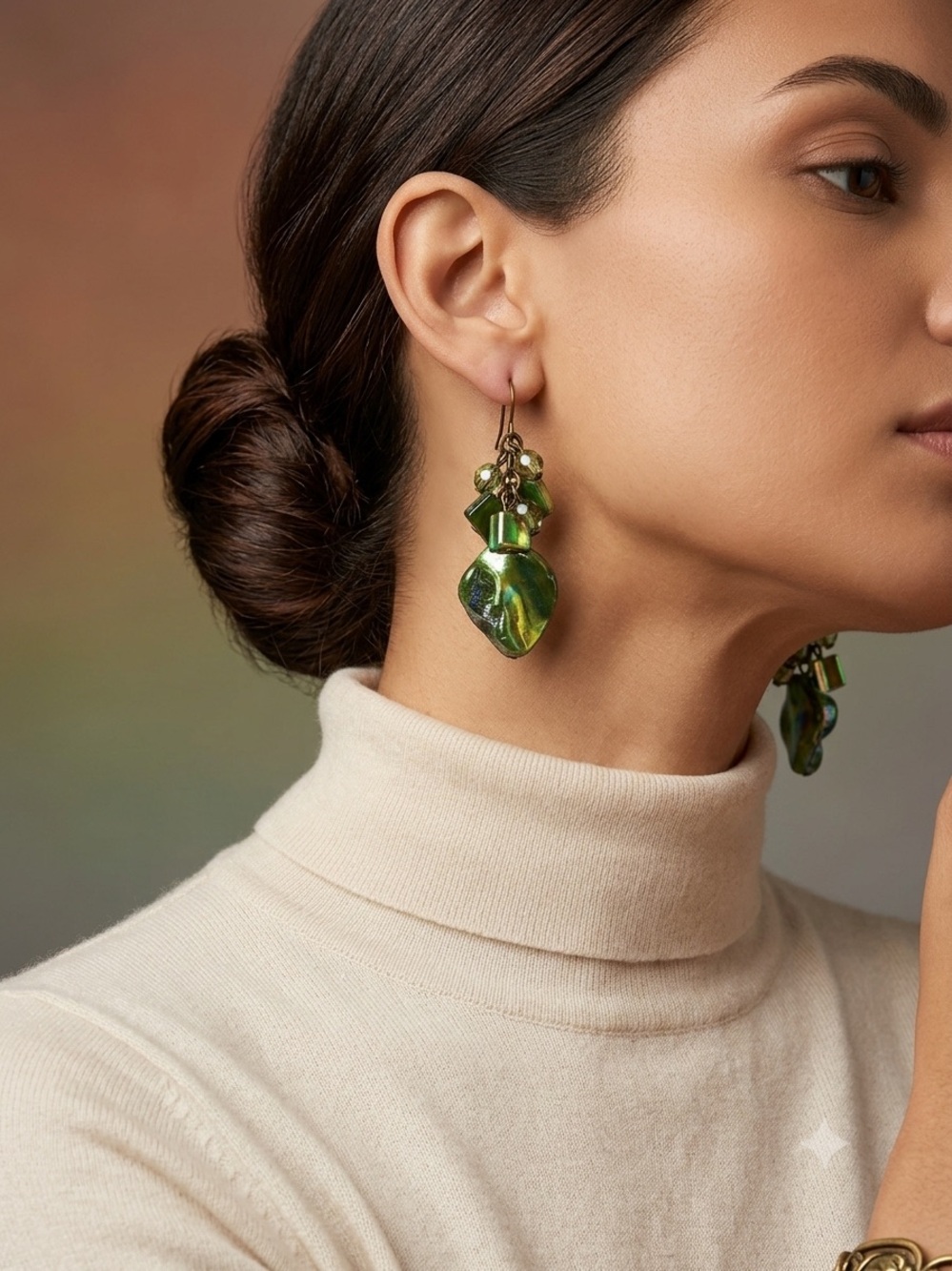 Vintage Green Glass Drop Earrings - Women Jewelry